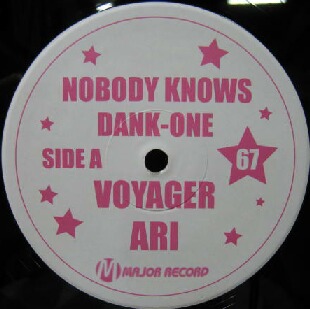 画像1: $ DANK-ONE / NOBODY KNOWS (MR-0067) DJ ET-Q / Stay For Freedom (Ari / Voyage) 4 Skips vs. Floorbreaker / Don't Leave Me 恋の呪文はド☆レ☆ミ☆ Y9